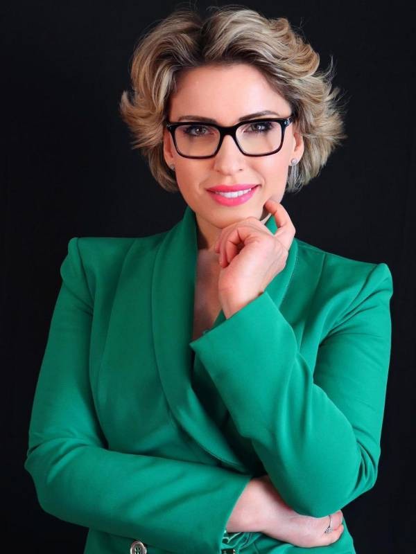 Mirela Sula